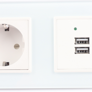 16A 欧标+双 USB 组合